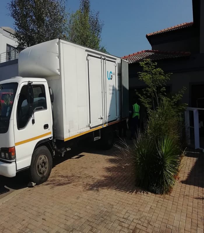 UG Logistics truck arriving for a move